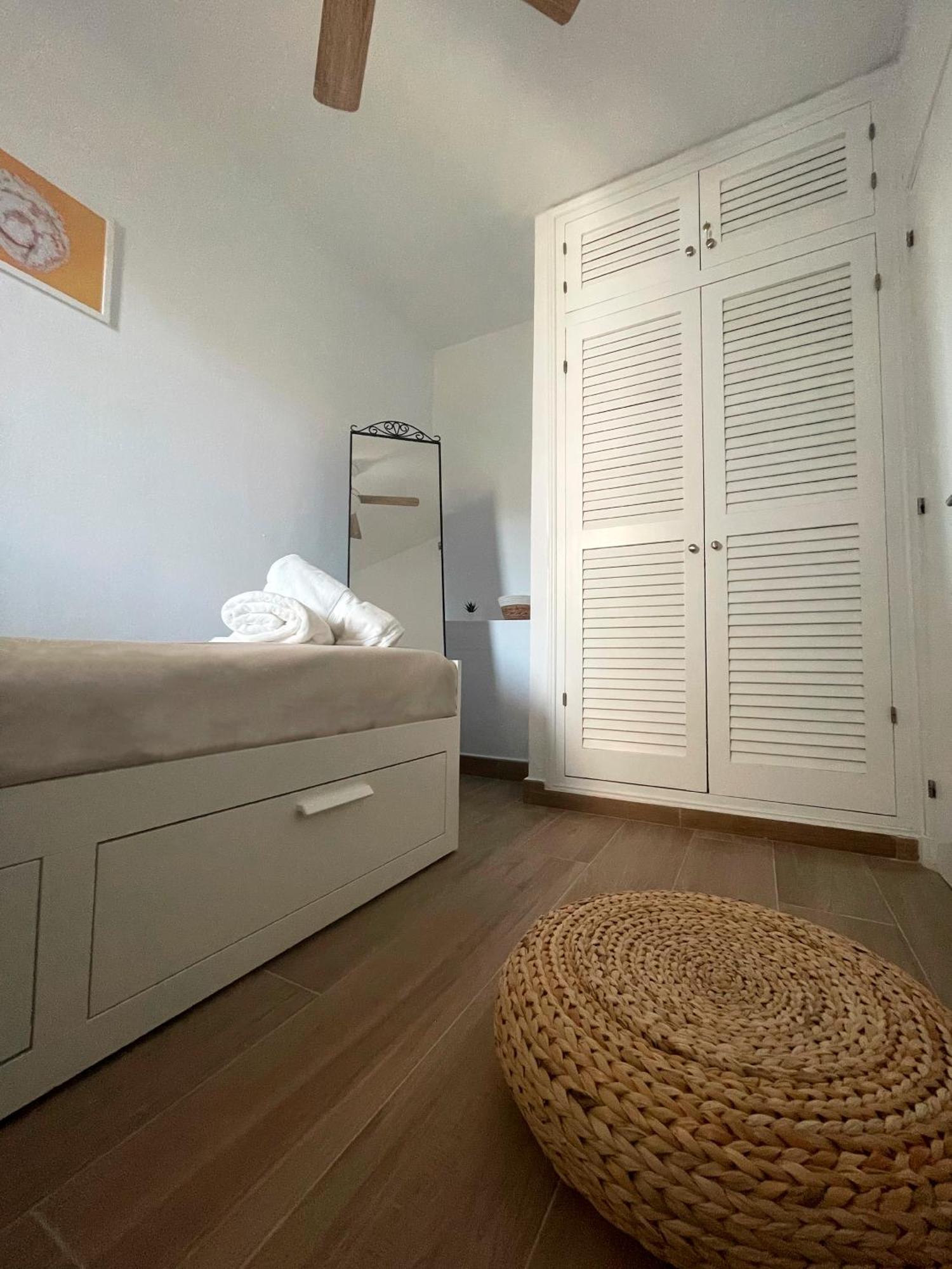 Apartamento Trini En Son Bou, Frente Al Mar, Perfecto Para Vacaciones Алайор Экстерьер фото